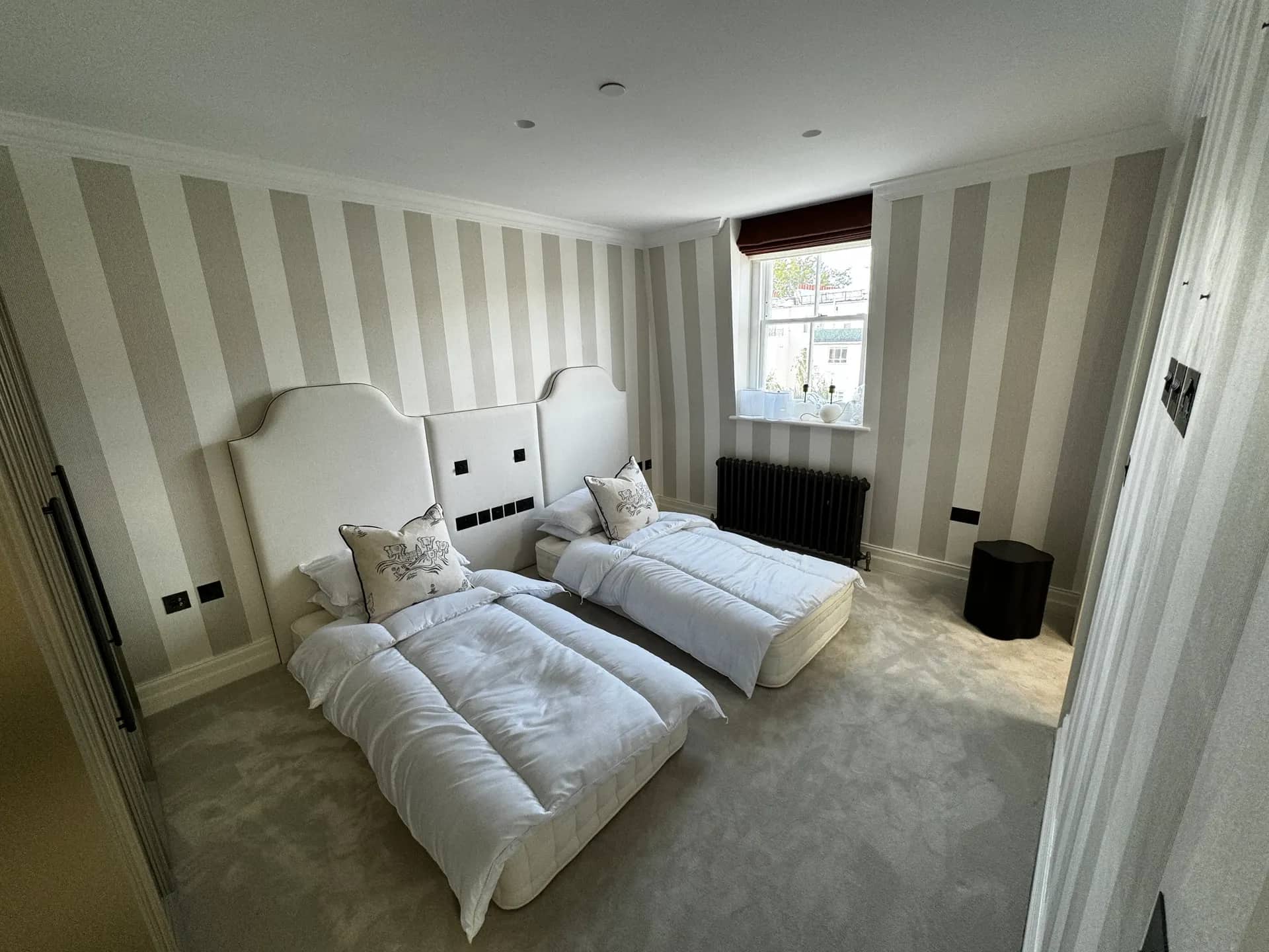 Chester Square — Residential photography