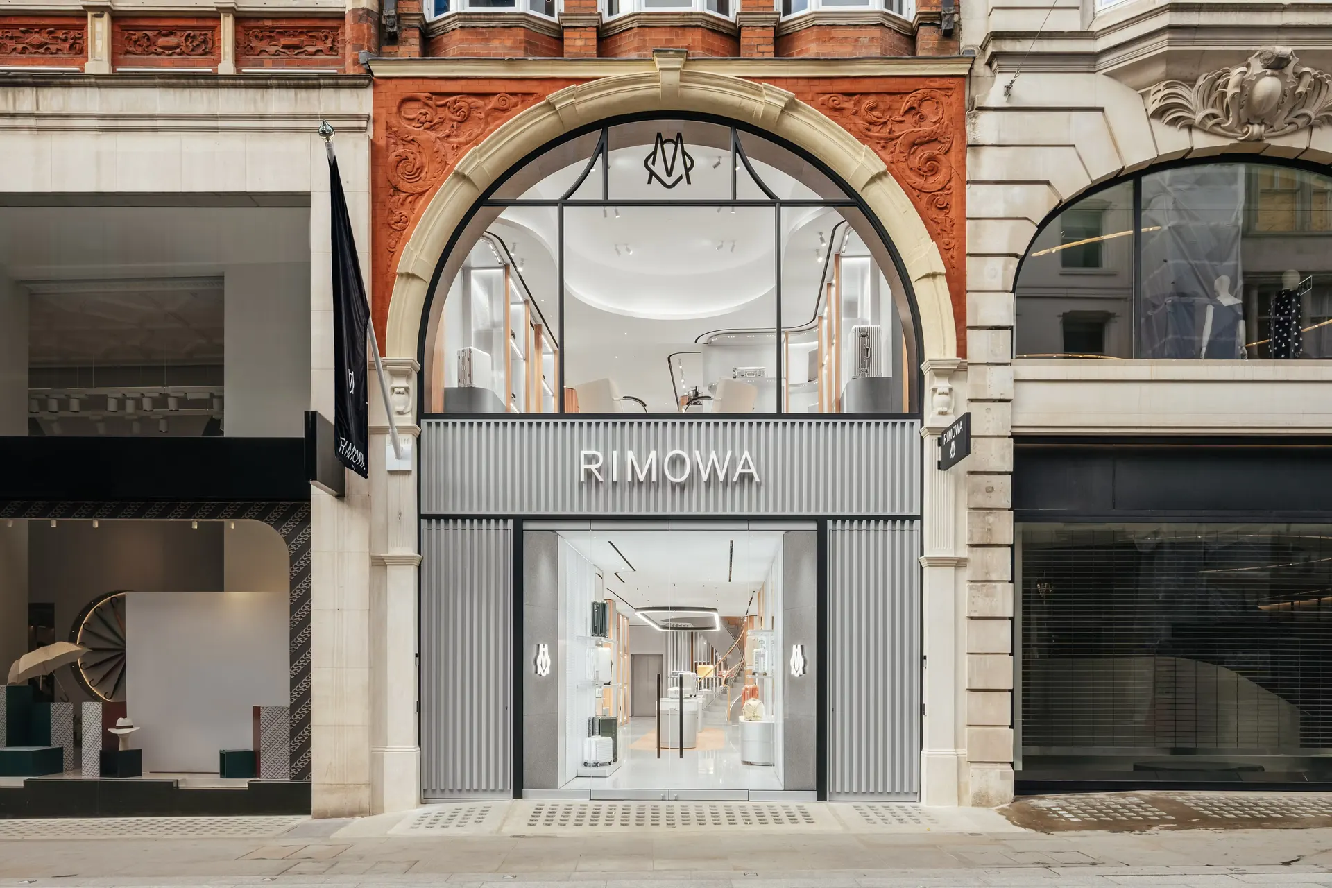 Rimowa — Retail photography