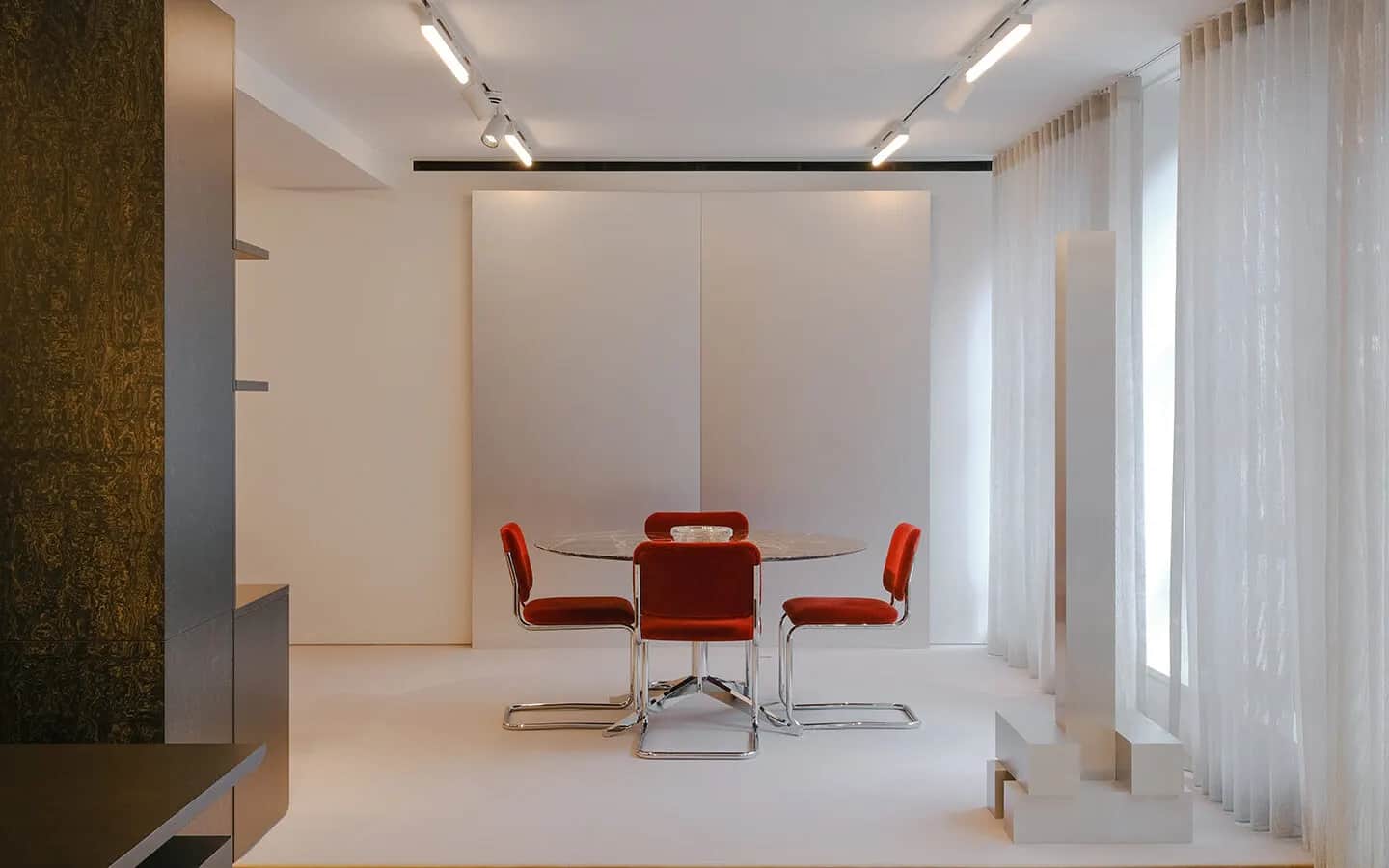 Miller Knoll — Commercial photography