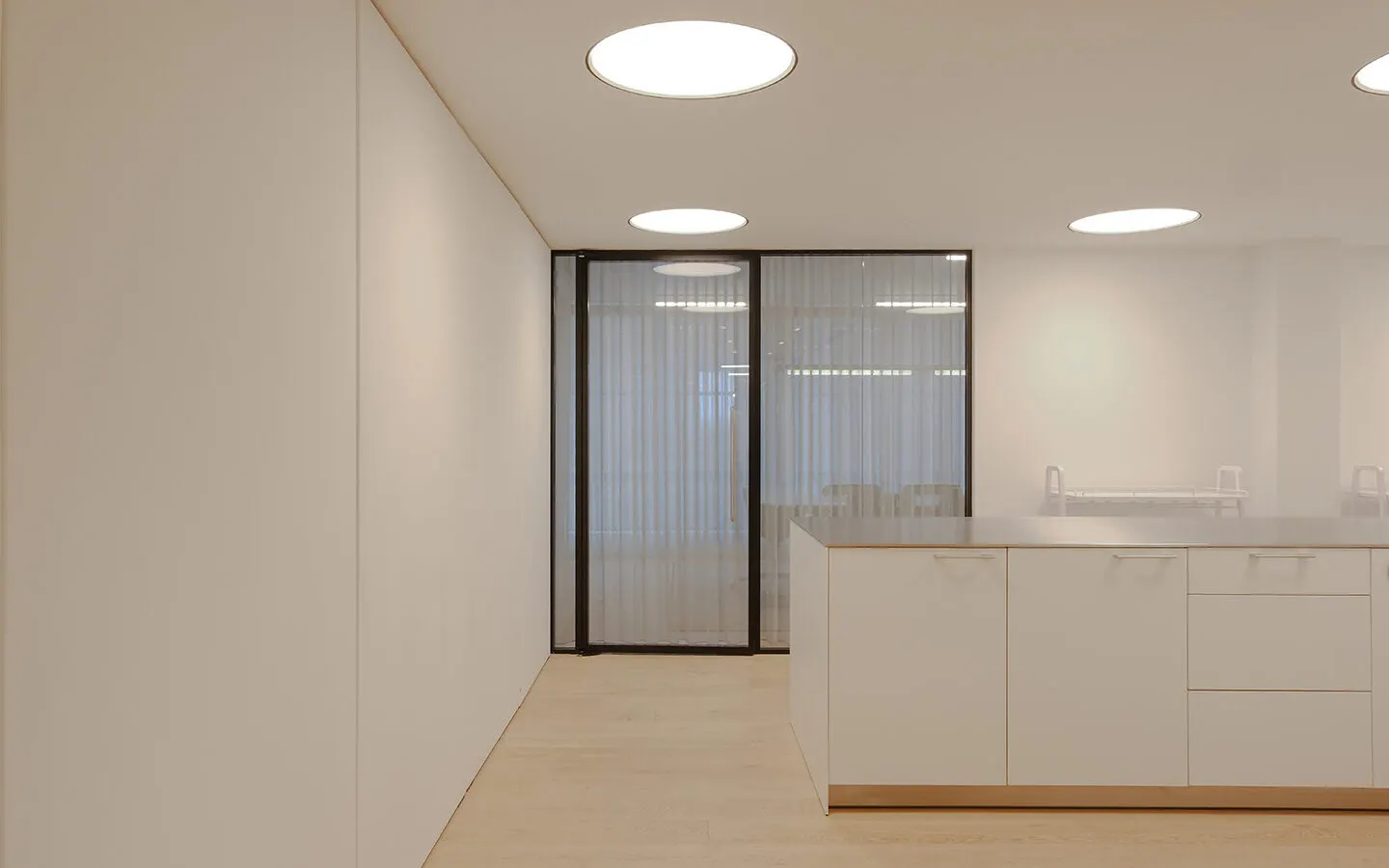 Miller Knoll — Commercial photography